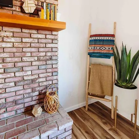 Cozy Rustic Home Minutes To Joshua Tree Nat'L Park Exterior photo